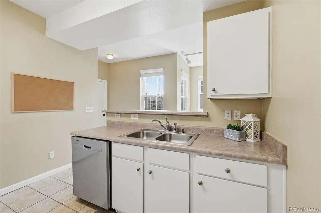 12858 Ironstone Way Parker CO 80134
