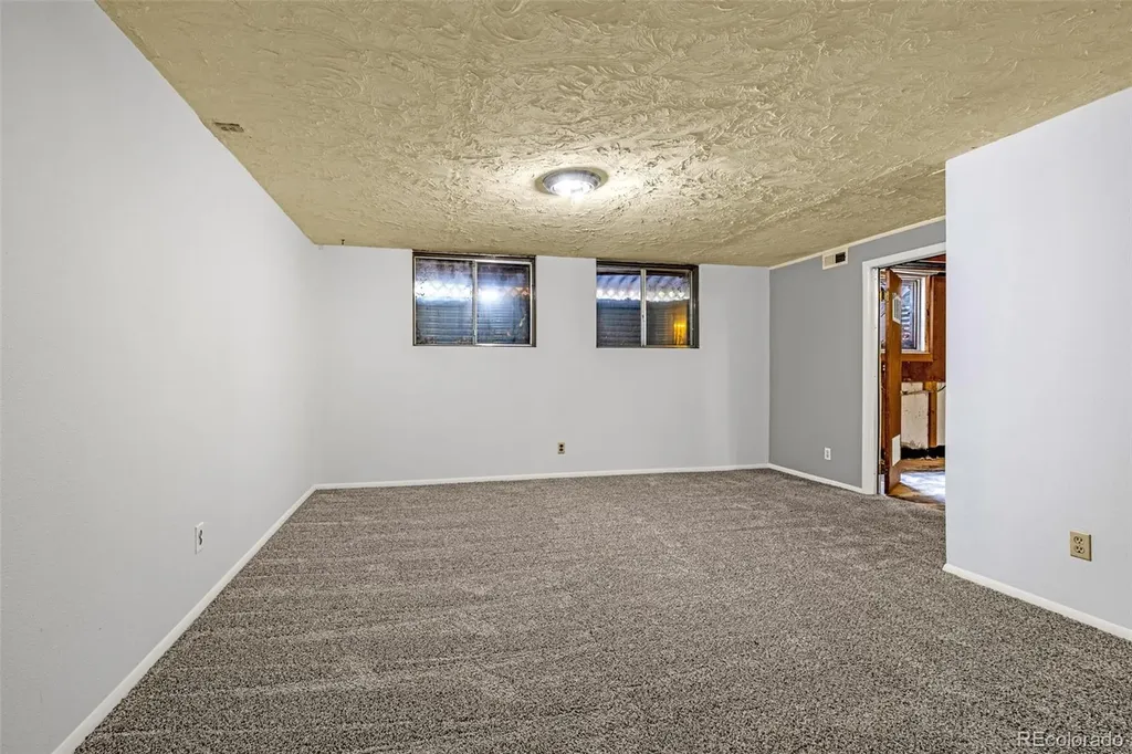 1264 Cree Drive Colorado Springs CO 80915