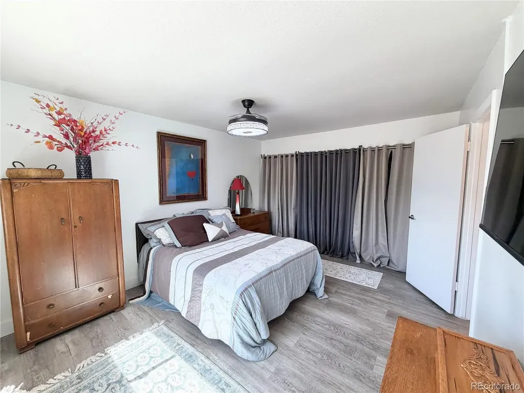 7995 E Mississippi Avenue Denver CO 80247