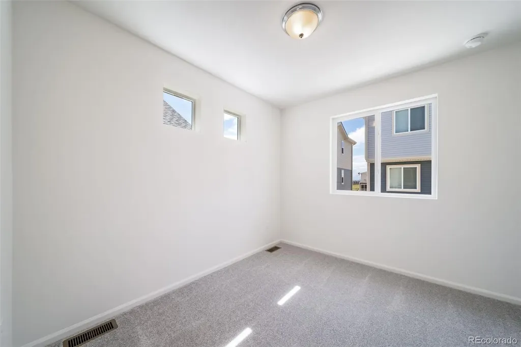 12643 E 101st Drive Commerce City CO 80022