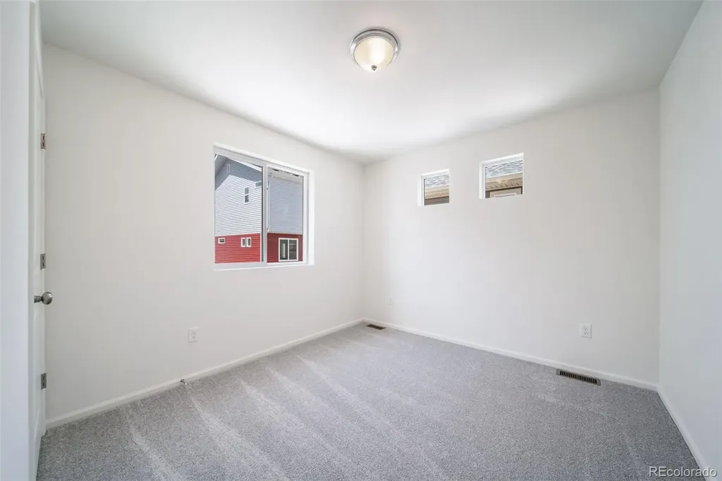 12643 E 101st Drive Commerce City CO 80022