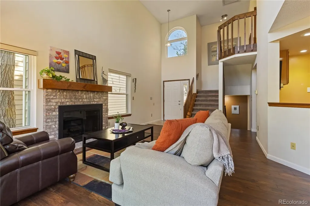 2077 E Phillips Place Centennial CO 80122