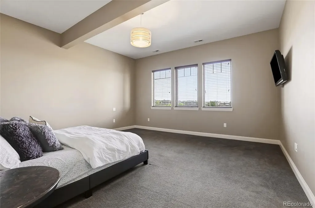 27165 E Long Place Aurora CO 80016