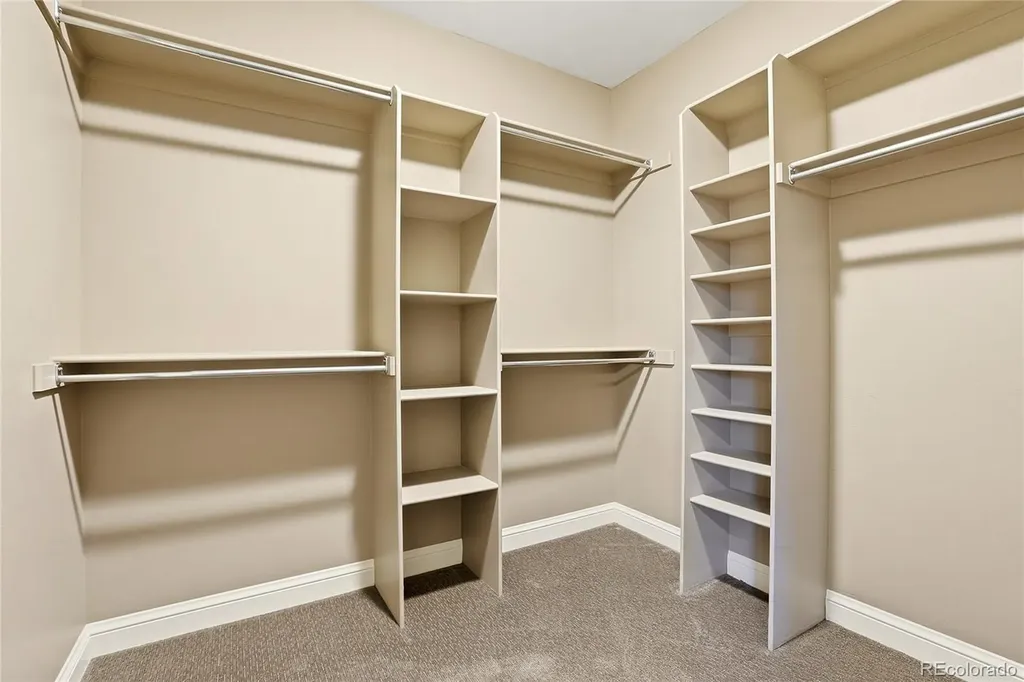 27165 E Long Place Aurora CO 80016