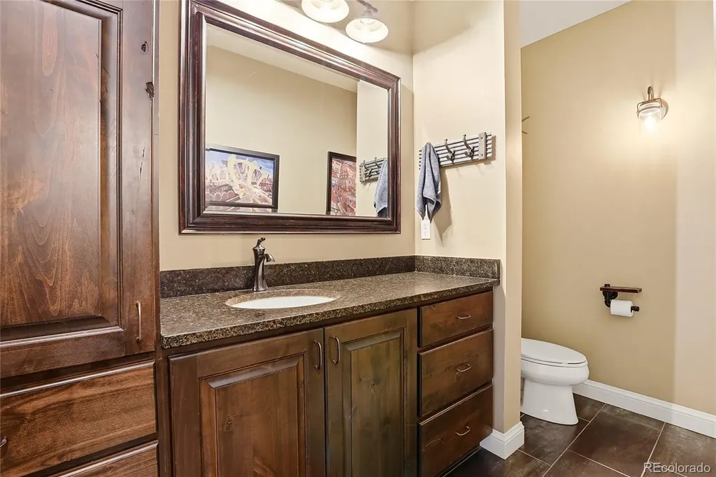 27165 E Long Place Aurora CO 80016