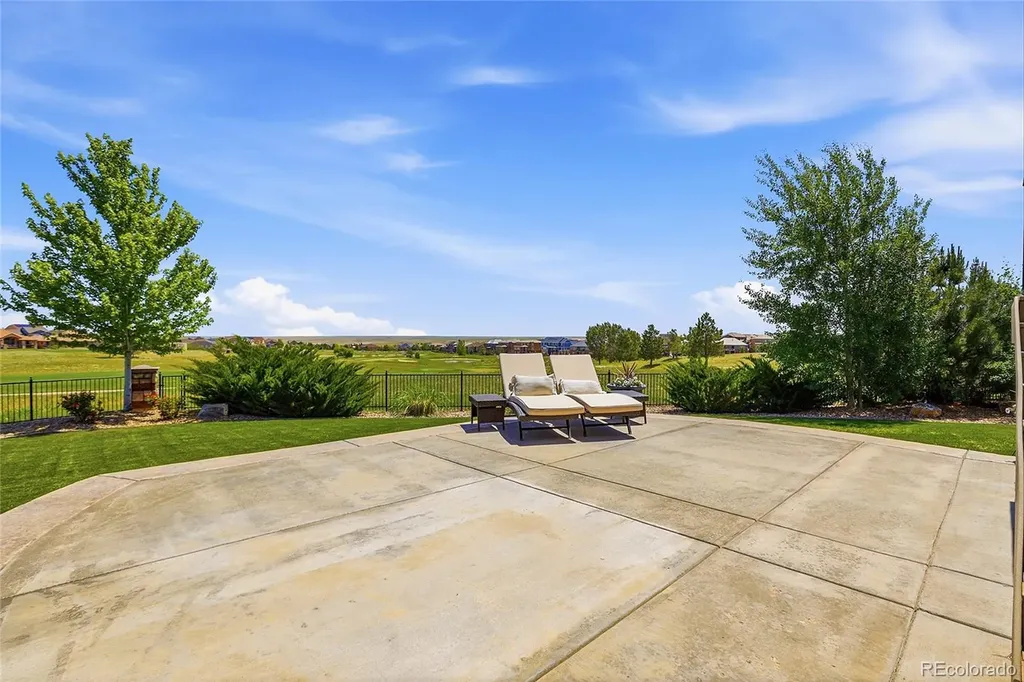 27165 E Long Place Aurora CO 80016