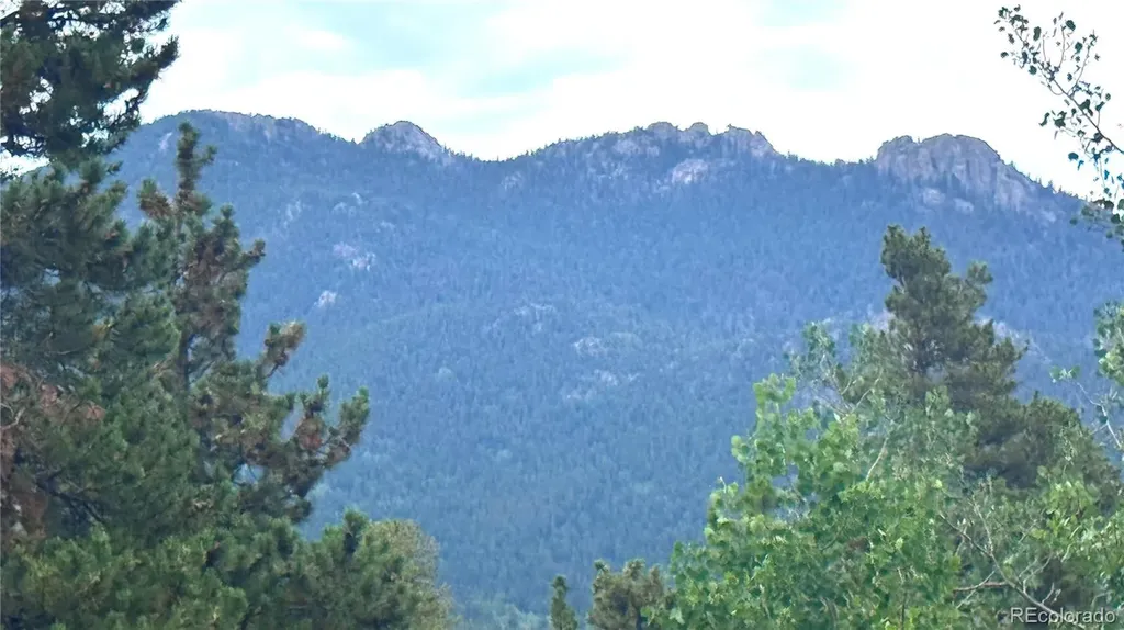 451 Highpoint Circle Black Hawk CO 80422