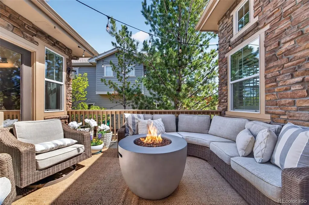 6726 S Quantock Way Aurora CO 80016