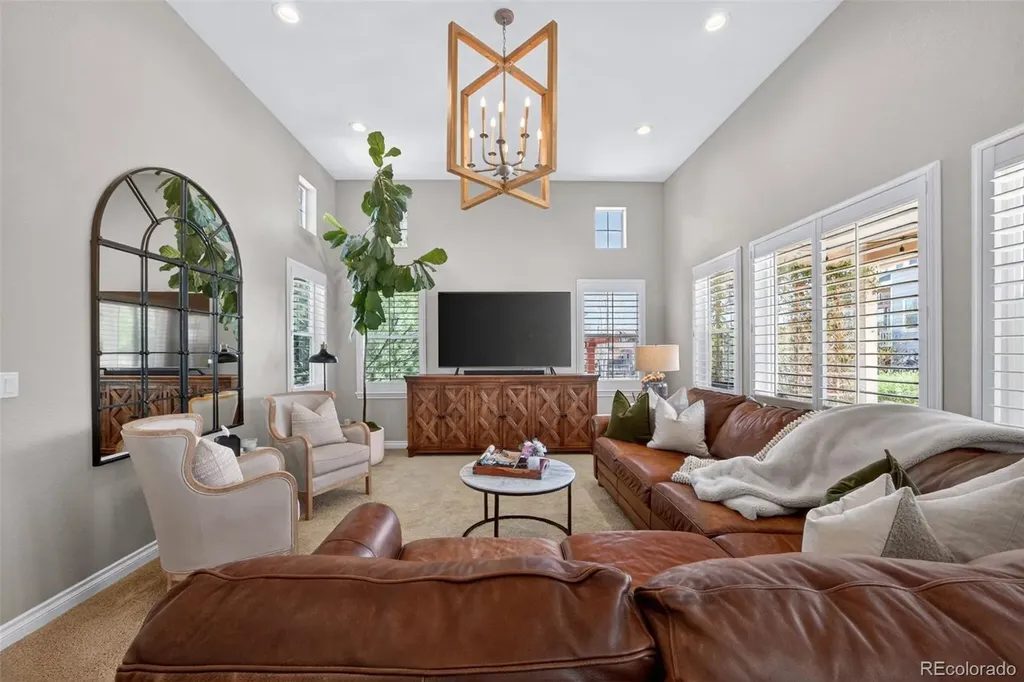 6726 S Quantock Way Aurora CO 80016