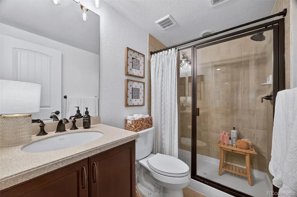 6726 S Quantock Way Aurora CO 80016