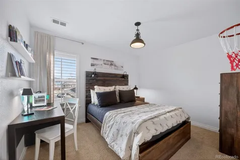 6726 S Quantock Way Aurora CO 80016