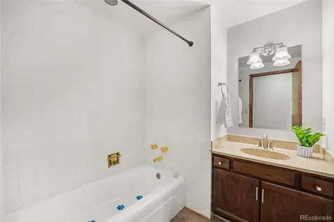 8550 W 10th Avenue Lakewood CO 80215