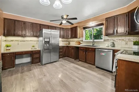 8550 W 10th Avenue Lakewood CO 80215