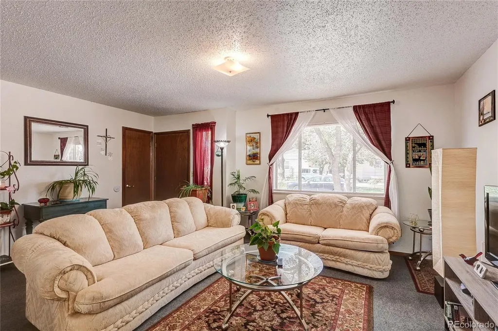 904 S 7th Street Rocky Ford CO 81067