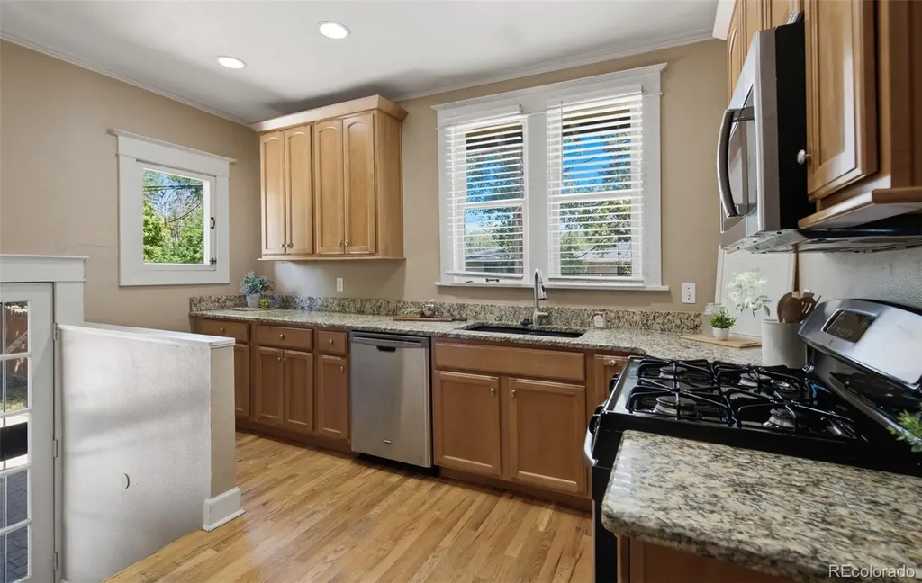 4660 E 16th Avenue Denver CO 80220