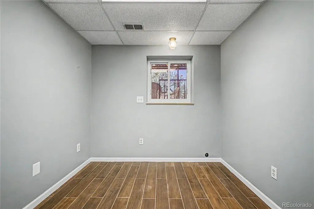 2450 S Jamaica Street Aurora CO 80014