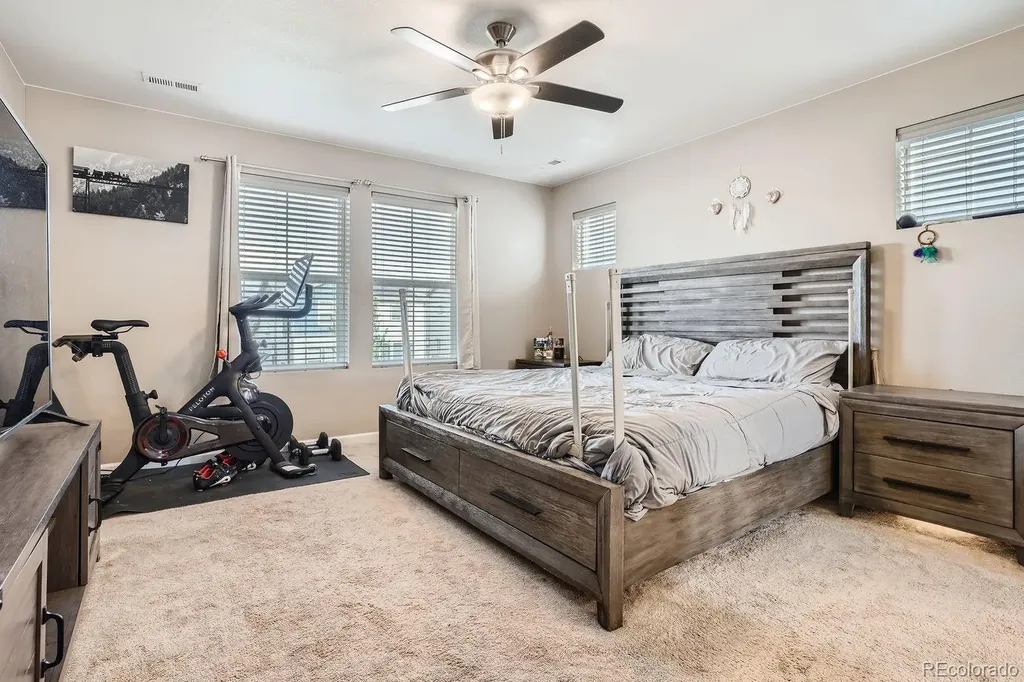 806 White Crow Street Aurora CO 80018