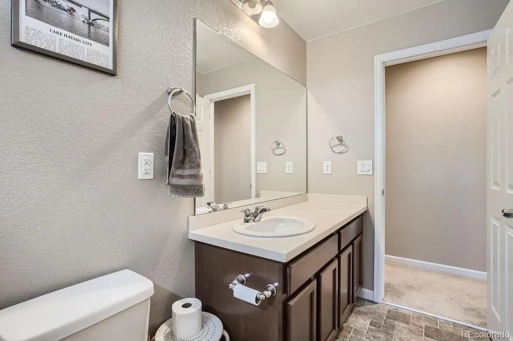806 White Crow Street Aurora CO 80018