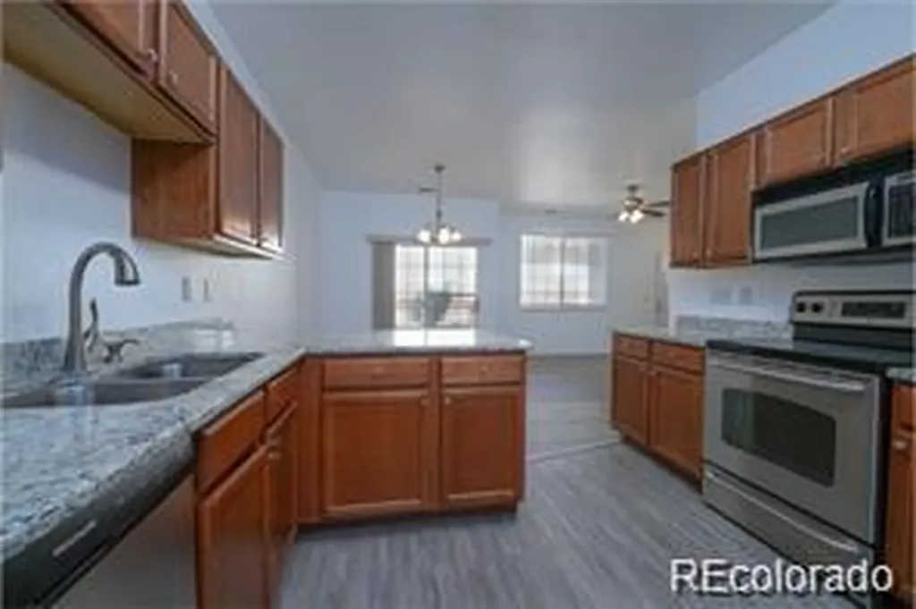 22580 E Ontario Drive Aurora CO 80016