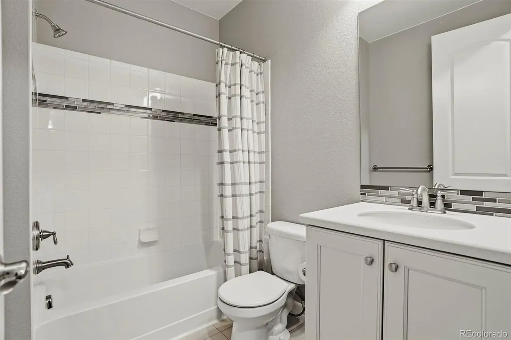 11862 Deorio Street Parker CO 80134