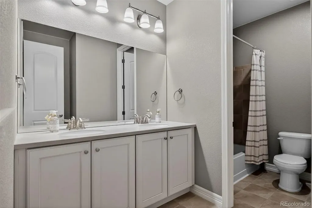 11862 Deorio Street Parker CO 80134