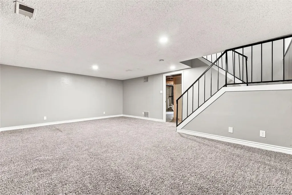 3061 W 92nd Avenue Westminster CO 80031
