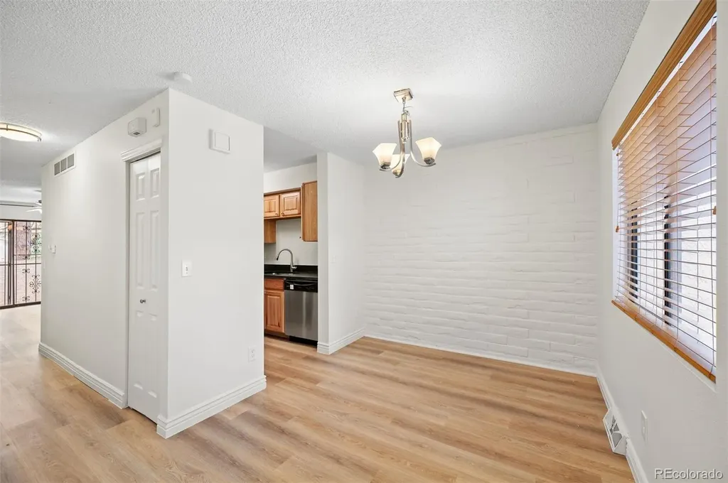 1060 S Parker Road Denver CO 80231