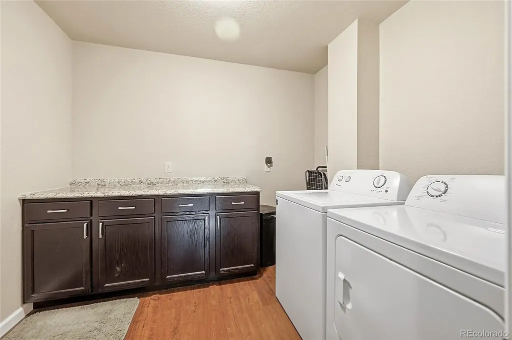 372 Cherokee Road Lyons CO 80540