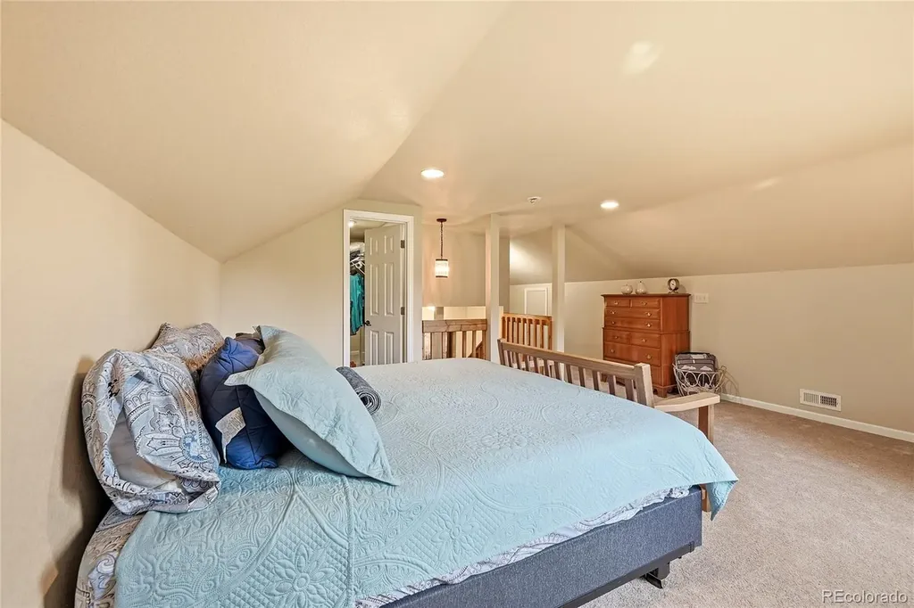 372 Cherokee Road Lyons CO 80540