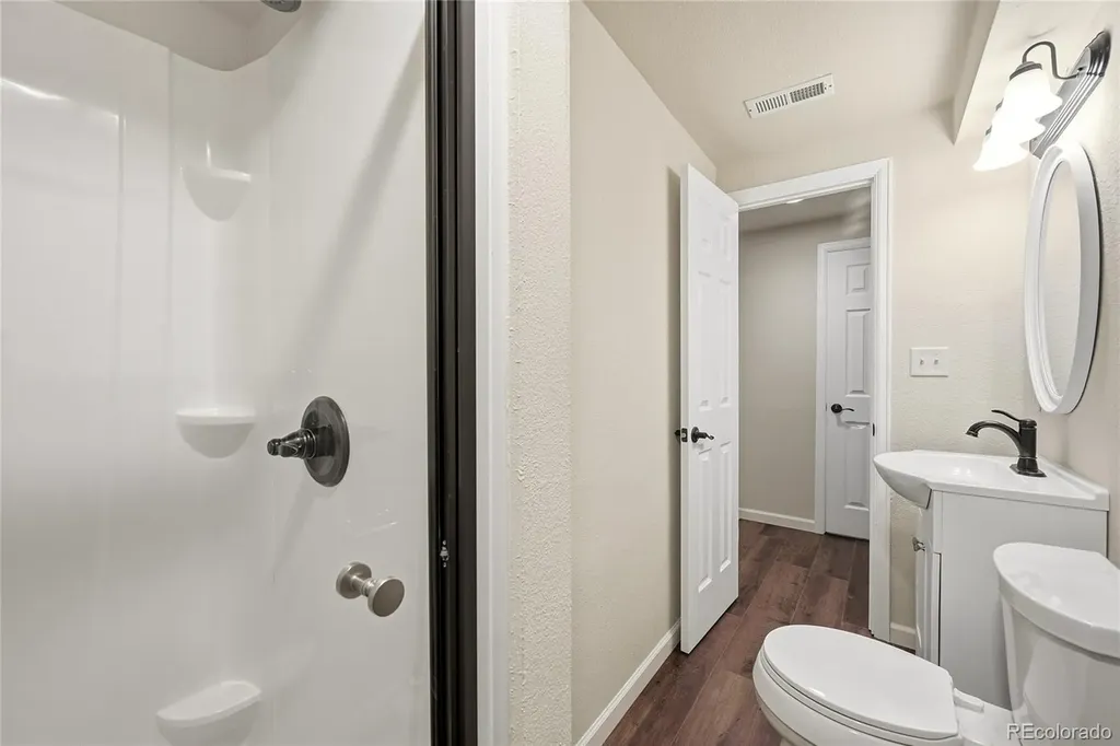 372 Cherokee Road Lyons CO 80540