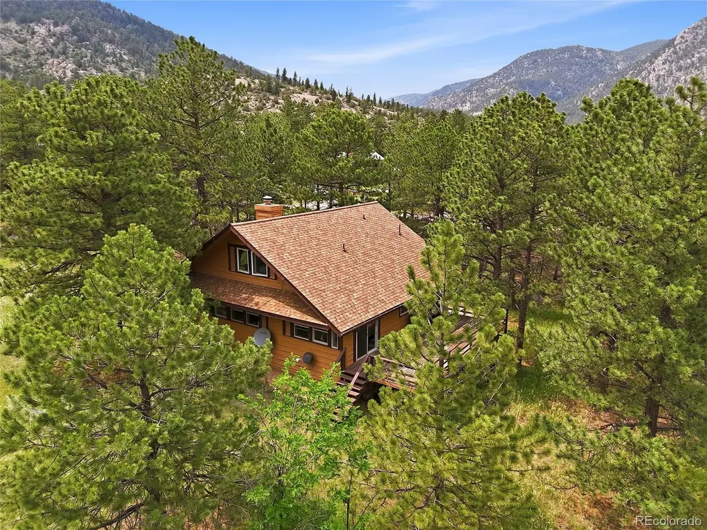 372 Cherokee Road Lyons CO 80540
