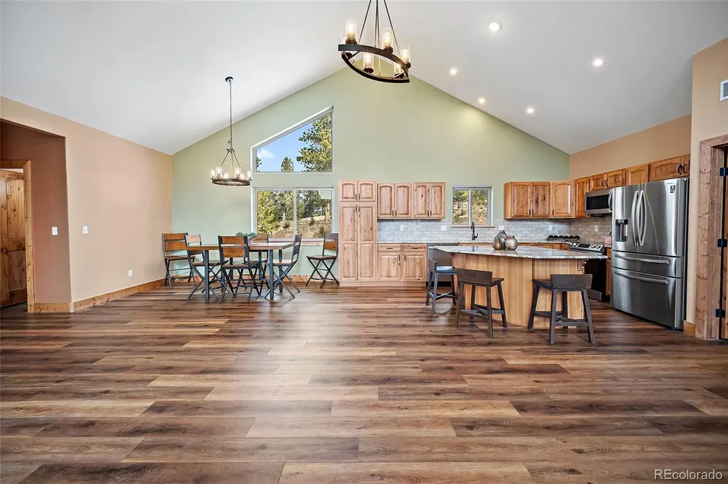 367 Cottonwood Lake Drive Divide CO 80814