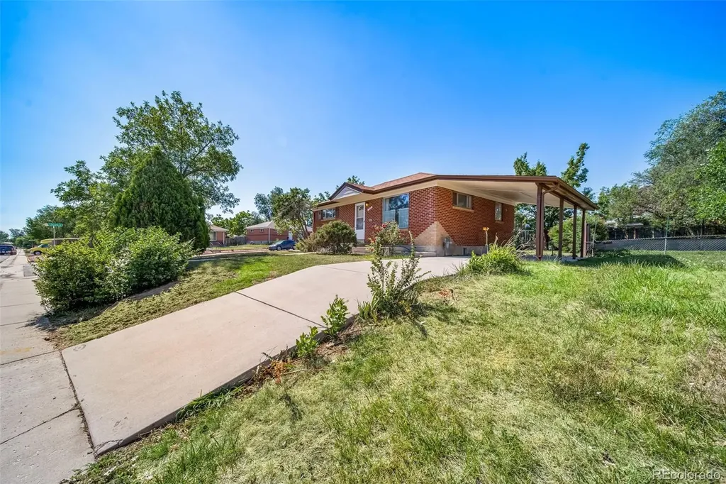 160 E 105th Avenue Denver CO 80233