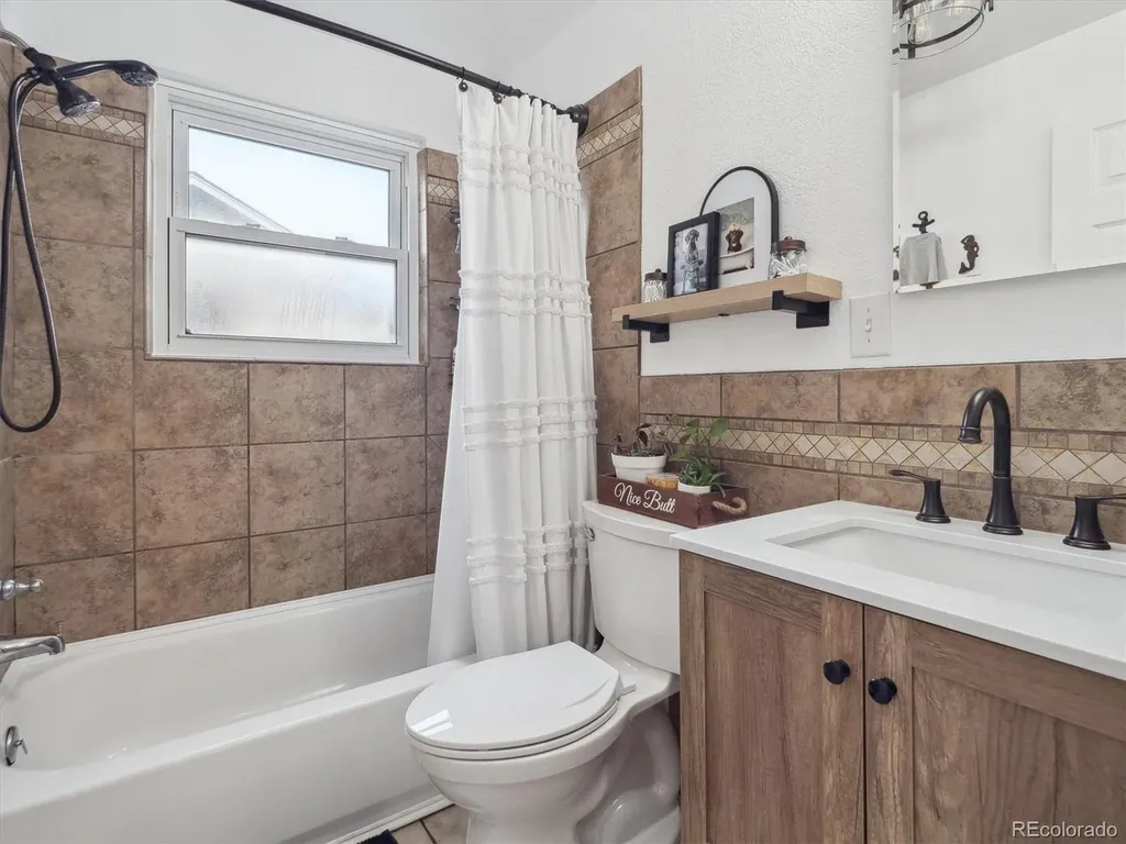 5479 S Huron Way Littleton CO 80120