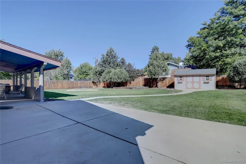 707 W Davies Way Littleton CO 80120