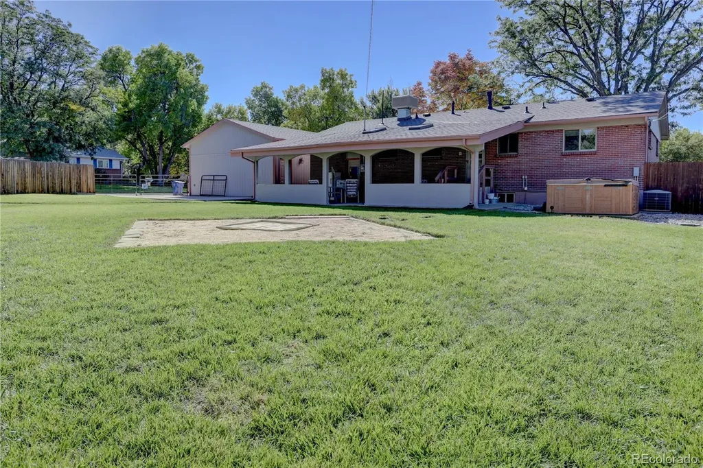 707 W Davies Way Littleton CO 80120