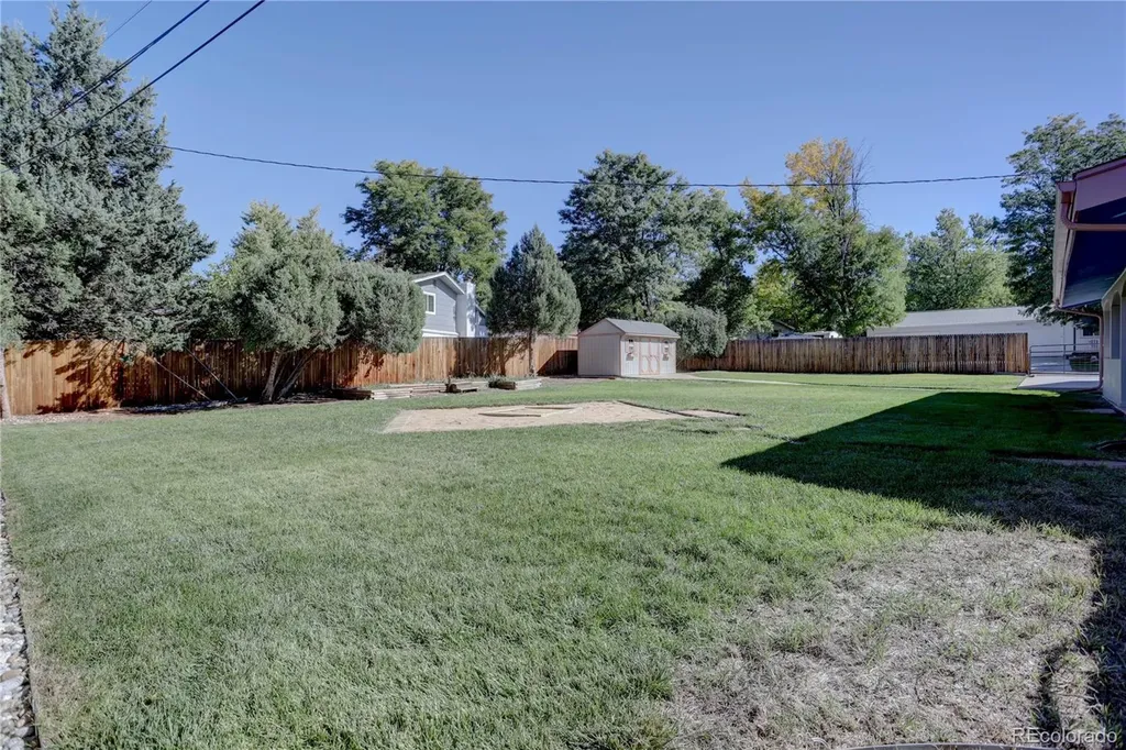 707 W Davies Way Littleton CO 80120
