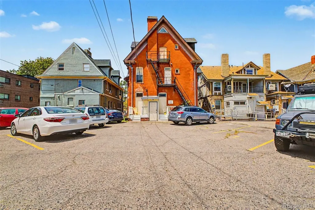 1136 Logan Street Denver CO 80203