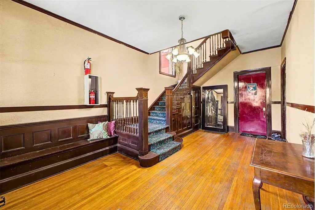 1136 Logan Street Denver CO 80203