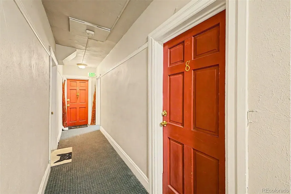 1136 Logan Street Denver CO 80203