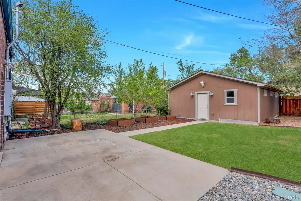 3438 N Saint Paul Street Denver CO 80205