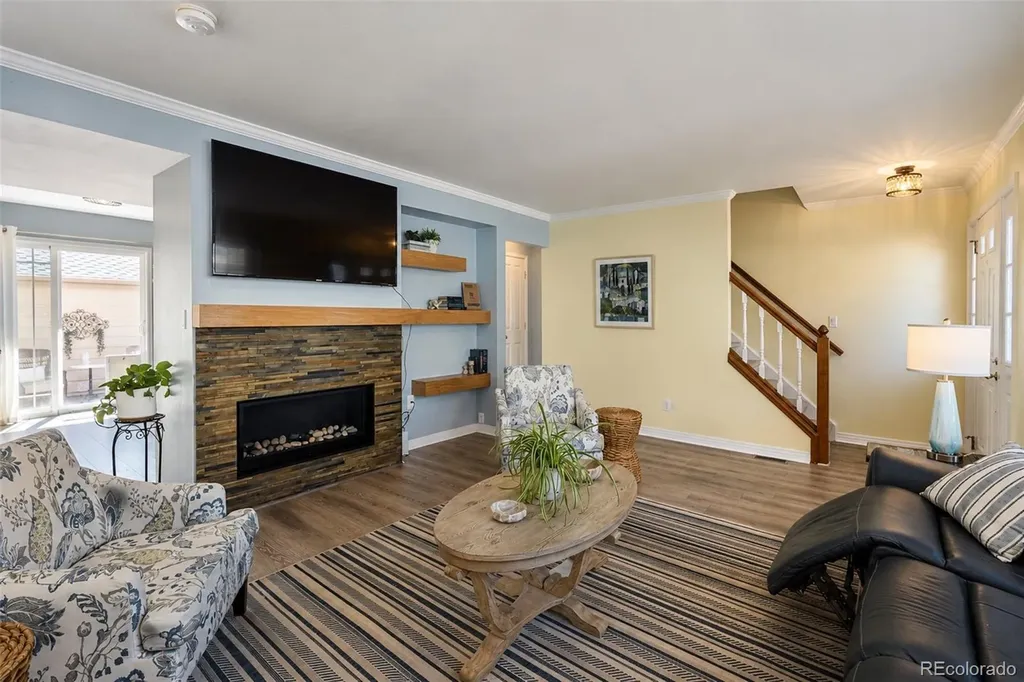 6937 E Briarwood Drive Centennial CO 80112