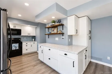 6937 E Briarwood Drive Centennial CO 80112