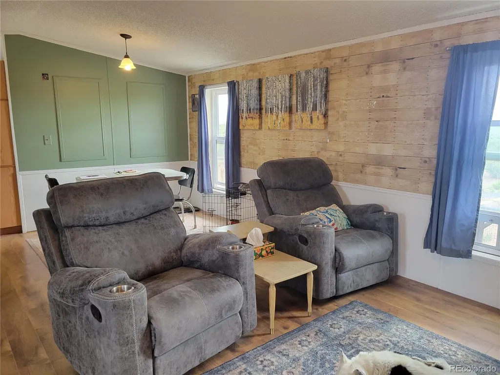 452 Agate Lane Alamosa CO 81101