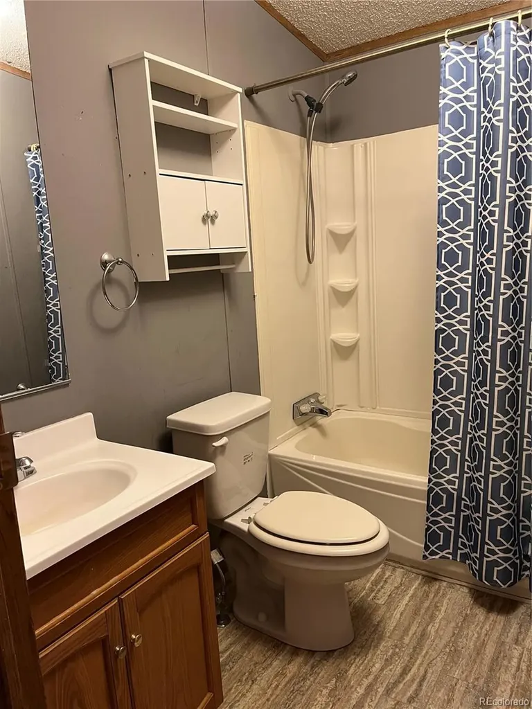 452 Agate Lane Alamosa CO 81101