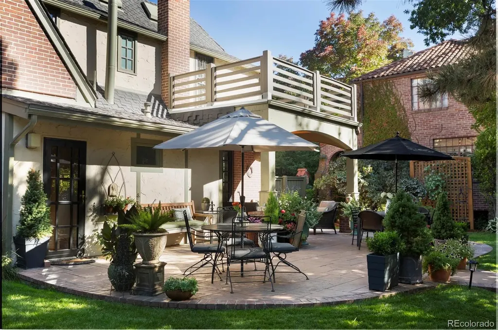 1765 Monaco Parkway Denver CO 80220