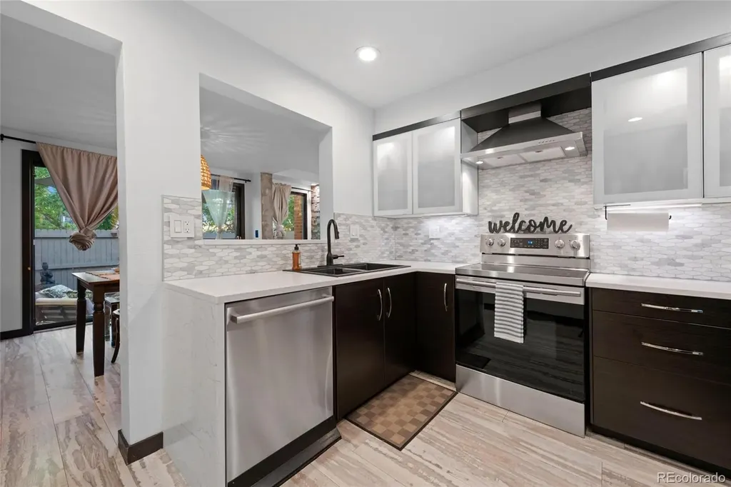 7900 W Layton Avenue Littleton CO 80123