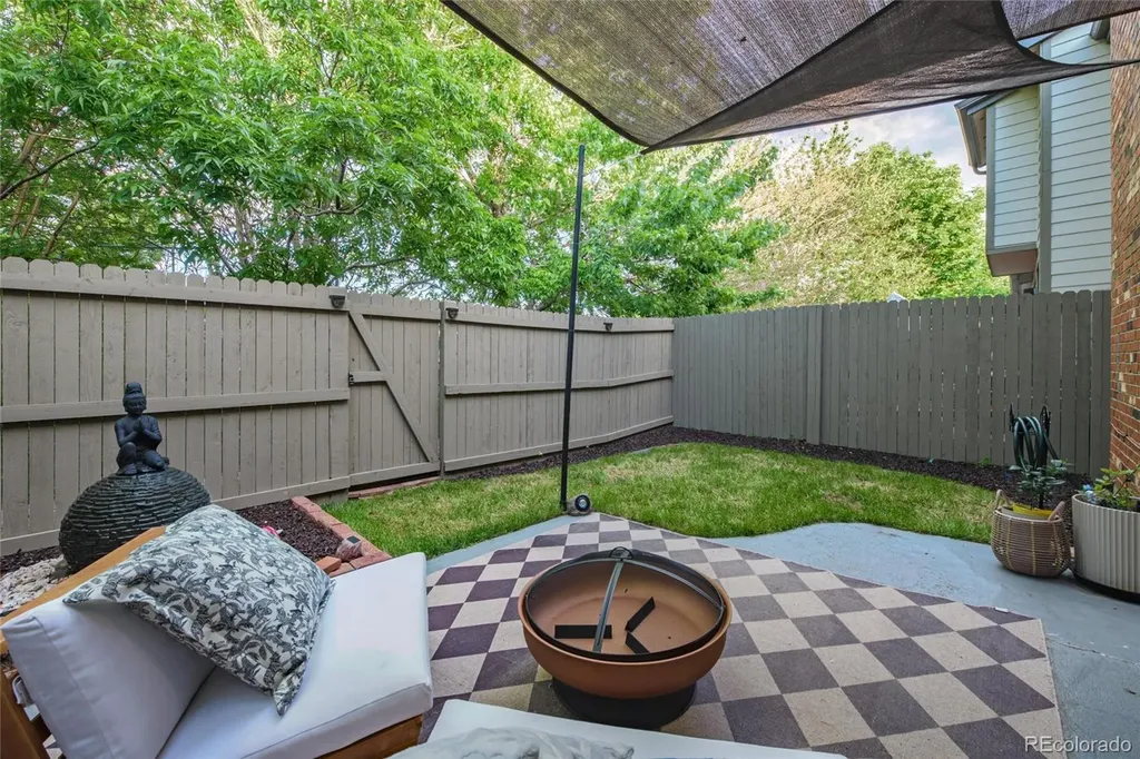 7900 W Layton Avenue Littleton CO 80123