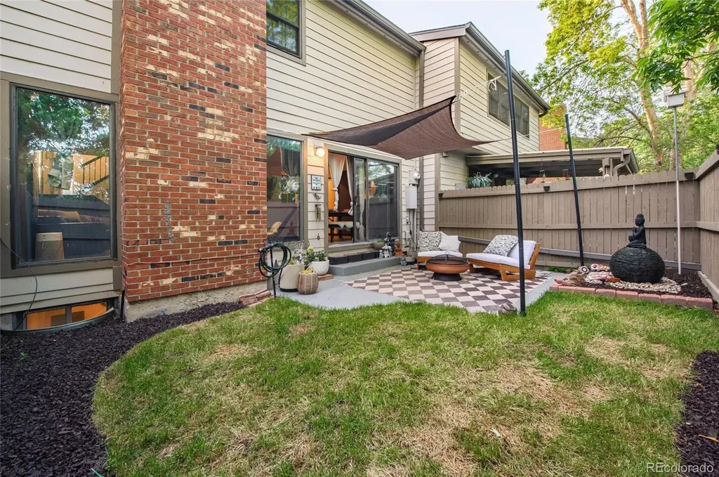 7900 W Layton Avenue Littleton CO 80123