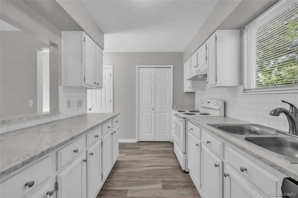 129 Eaton Court Lakewood CO 80226
